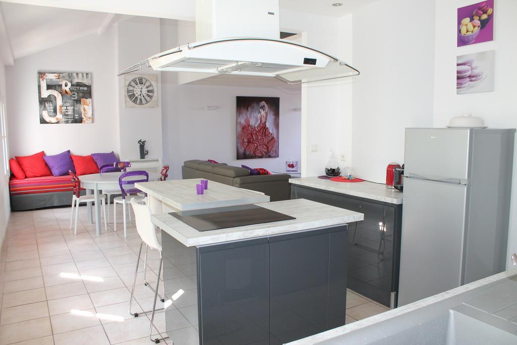 Le Loft De La Robine 110M2 Apartment Narbonne Room photo