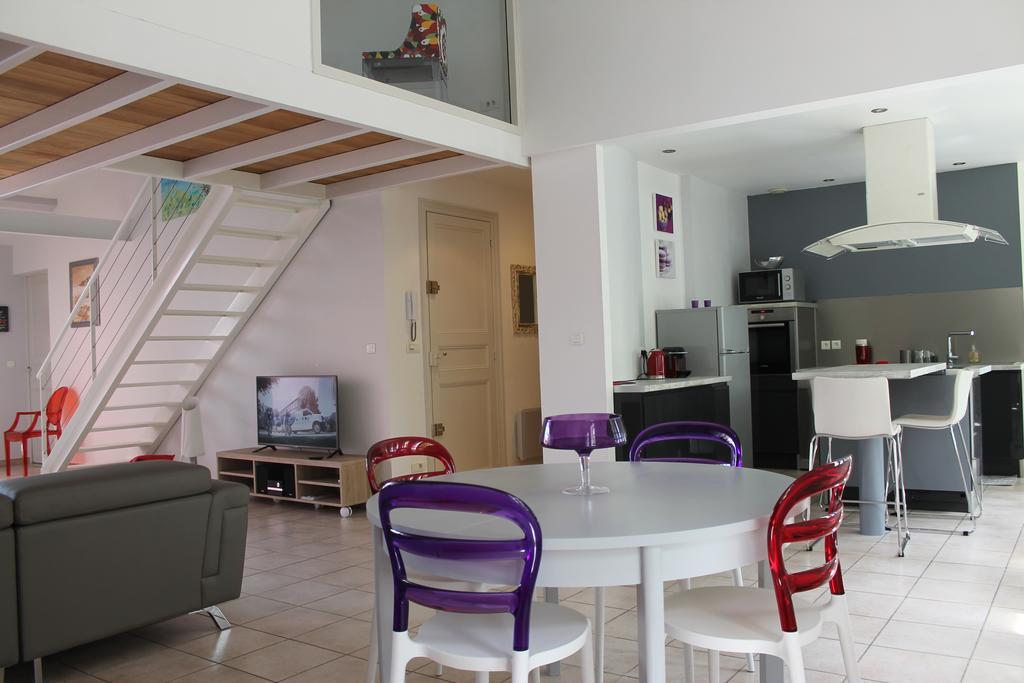Le Loft De La Robine 110M2 Apartment Narbonne Room photo